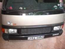 Nissan Caravan 1994 Van