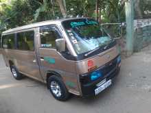 Nissan Caravan 1994 Van