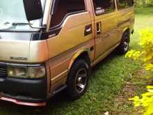 Nissan Caravan 1994 Van