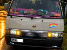 Nissan Caravan 1995 Van