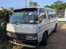 Nissan Caravan 1995 Van