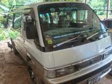 Nissan Caravan 1995 Van