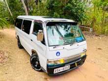 Nissan Caravan 1995 Van