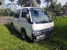 Nissan Caravan 1995 Van