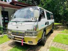 Nissan Caravan 1995 Van