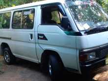 Nissan Caravan 1995 Van
