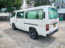 Nissan Caravan 1995 Van