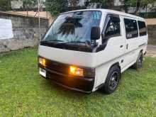 https://riyasewana.com/uploads/nissan-caravan-1996-1419015112403.jpg