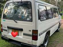 Nissan Caravan 1996 Van