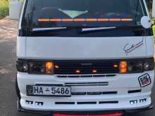 Nissan Caravan 1997 Van