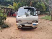 Nissan Caravan 1997 Van