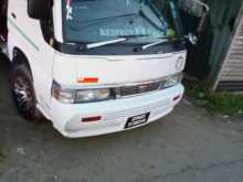 Nissan Caravan 1997 Van