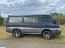 Nissan Caravan 1997 Van