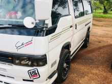 Nissan Caravan 1997 Van