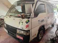 Nissan Caravan 1998 Van