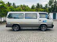 Nissan Caravan 1998 Van