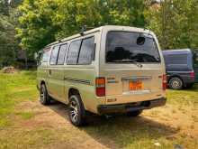 Nissan Caravan 1998 Van
