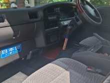 Nissan Caravan 1998 Van