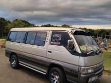 Nissan Caravan 1998 Van
