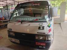 Nissan Caravan 1998 Van