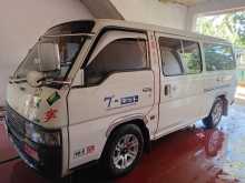 Nissan Caravan 1998 Van