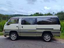 Nissan Caravan 1998 Van