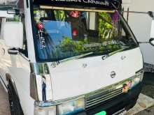 Nissan Caravan 1998 Van