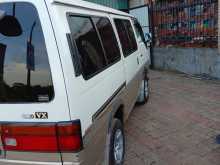Nissan Caravan 1998 Van