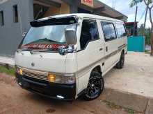 Nissan Caravan 1998 Van