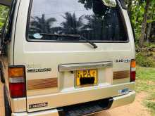 https://riyasewana.com/uploads/nissan-caravan-1999-2005-1999-96523112034.jpg