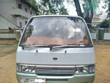 Nissan Caravan 1999 Van
