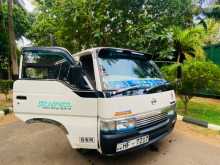 Nissan Caravan 1999 Van