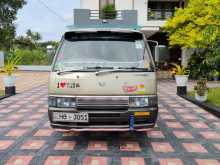 Nissan Caravan 1999 Van