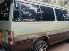 https://riyasewana.com/uploads/nissan-caravan-1999-2920150312203.jpg