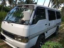 Nissan Caravan 1999 Van