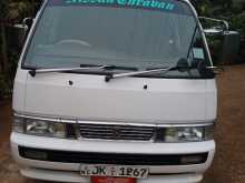 Nissan Caravan 2001 Van