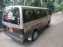 Nissan Caravan 2001 Van