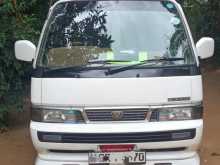 Nissan Caravan 2002 Van