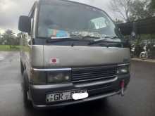 Nissan Caravan 2002 Van
