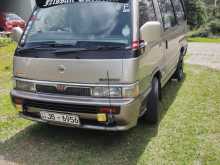 Nissan Caravan 2004 Van