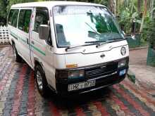 Nissan Caravan 2004 Van
