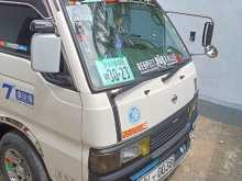 Nissan Caravan 2004 Van