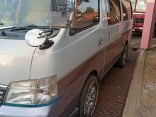 Nissan Caravan 2002 Van