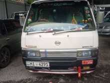 Nissan Caravan 1999 Van