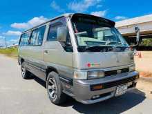 Nissan Caravan 1995 Van