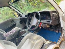 https://riyasewana.com/uploads/nissan-caravan-2015071417705.jpg