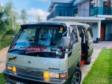 Nissan Caravan 2002 Van