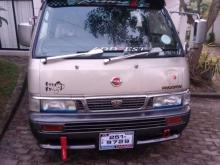 Nissan Caravan 1994 Van