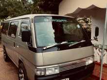 Nissan Caravan 2001 Van