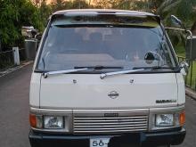 Nissan Caravan 1995 Van